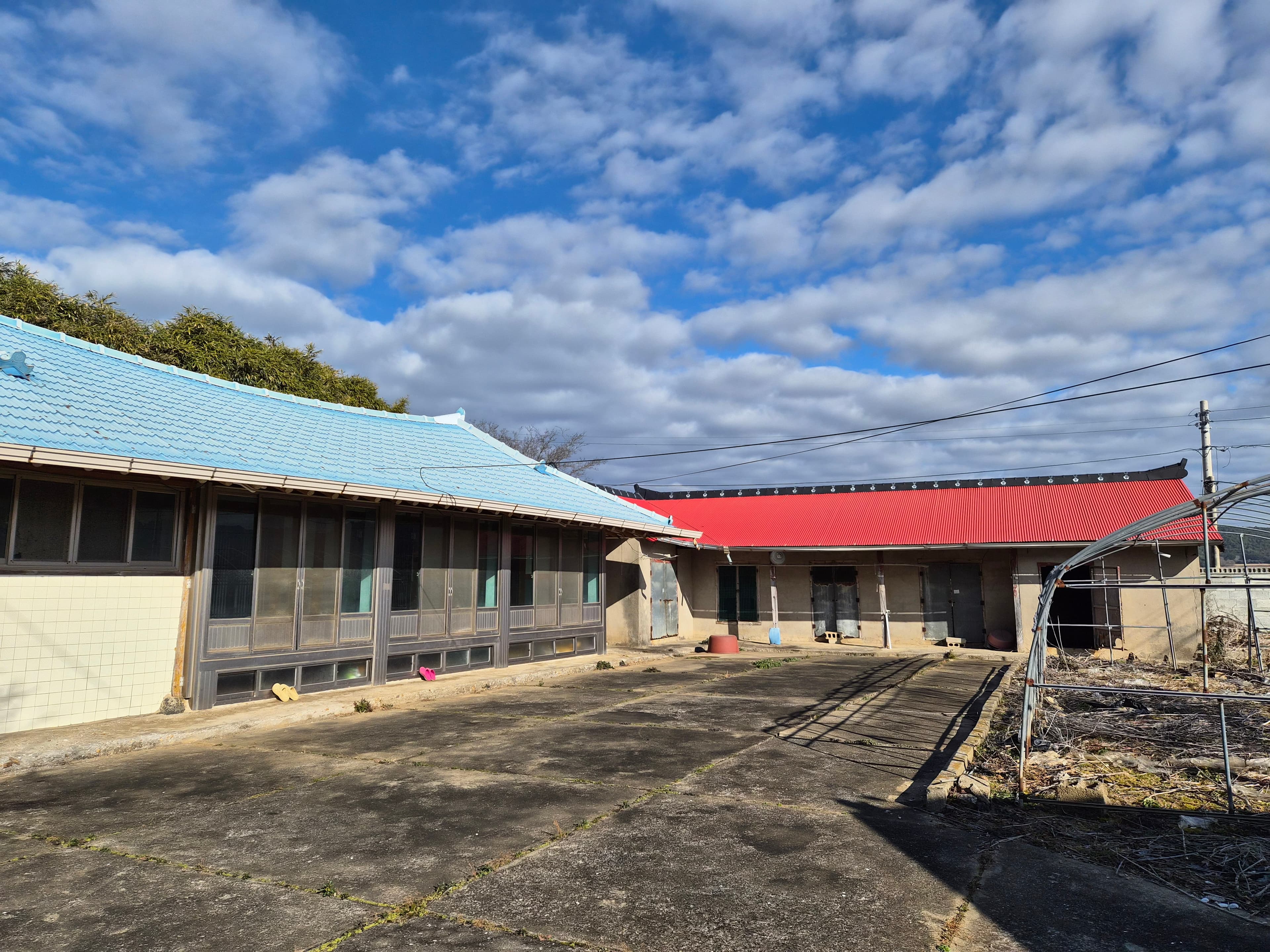Rural House in Haenam