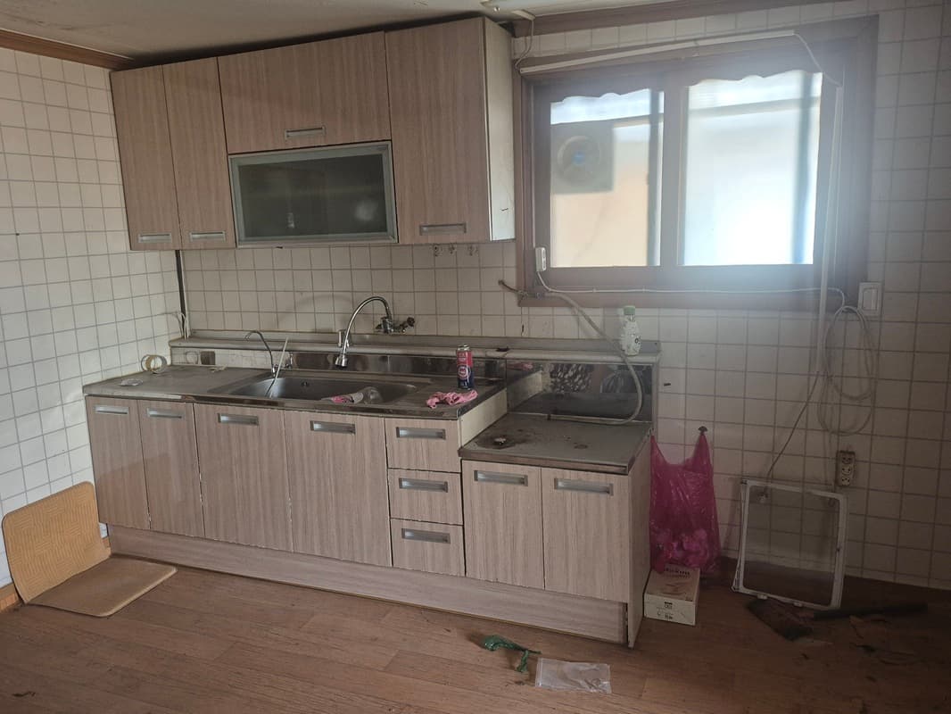 Spacious Detached House in Jecheon
